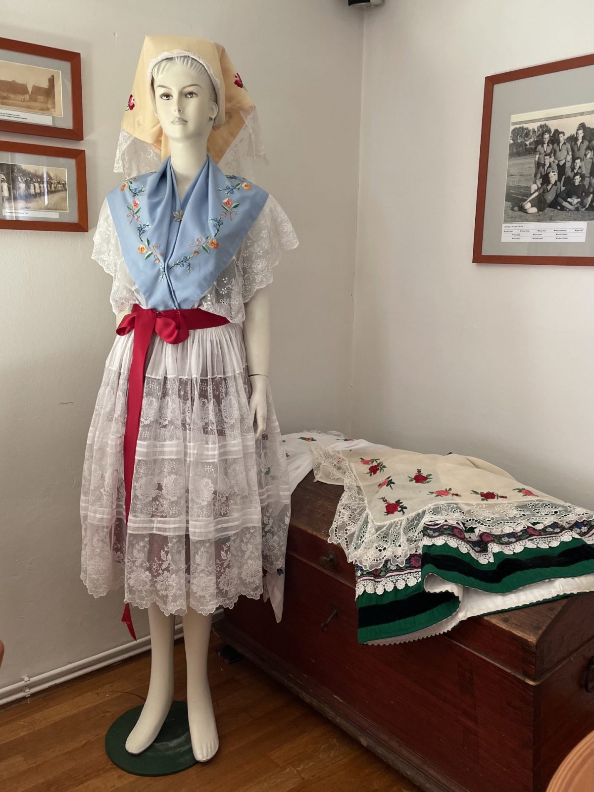 14DD905E-C03D-4B68-82F7-6DD48782FFDB