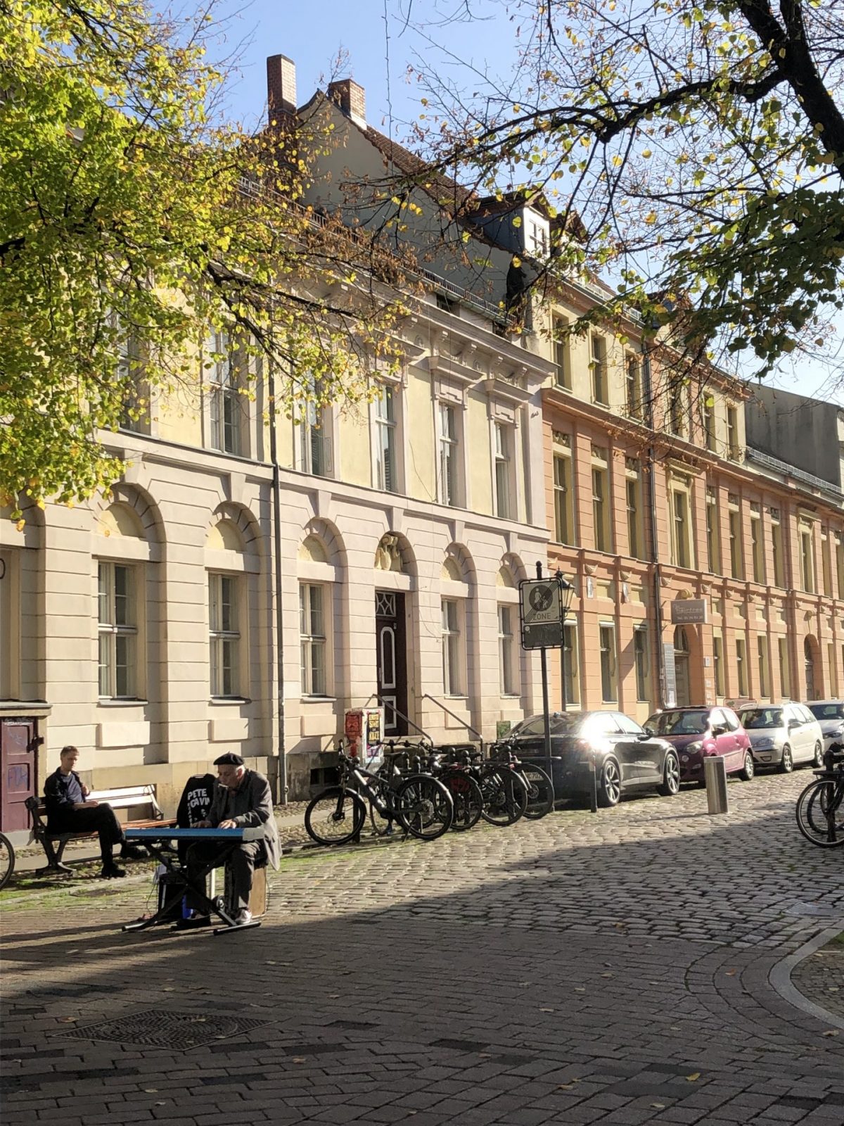 3106923E-BD4E-4166-A250-151710B4A08F