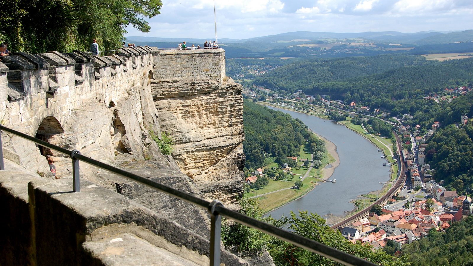 495160_original_R_K_by_Hans-Christian-Hein_pixelio.de_