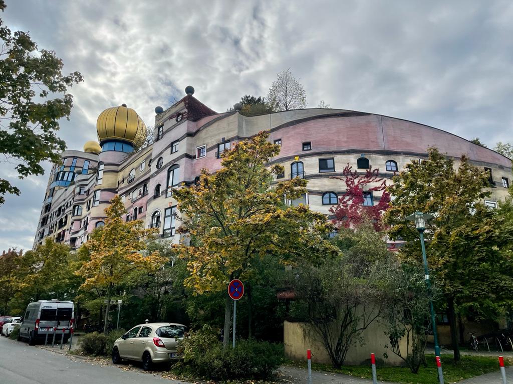 51DFA60C-6B50-496A-BB62-5F069C488842