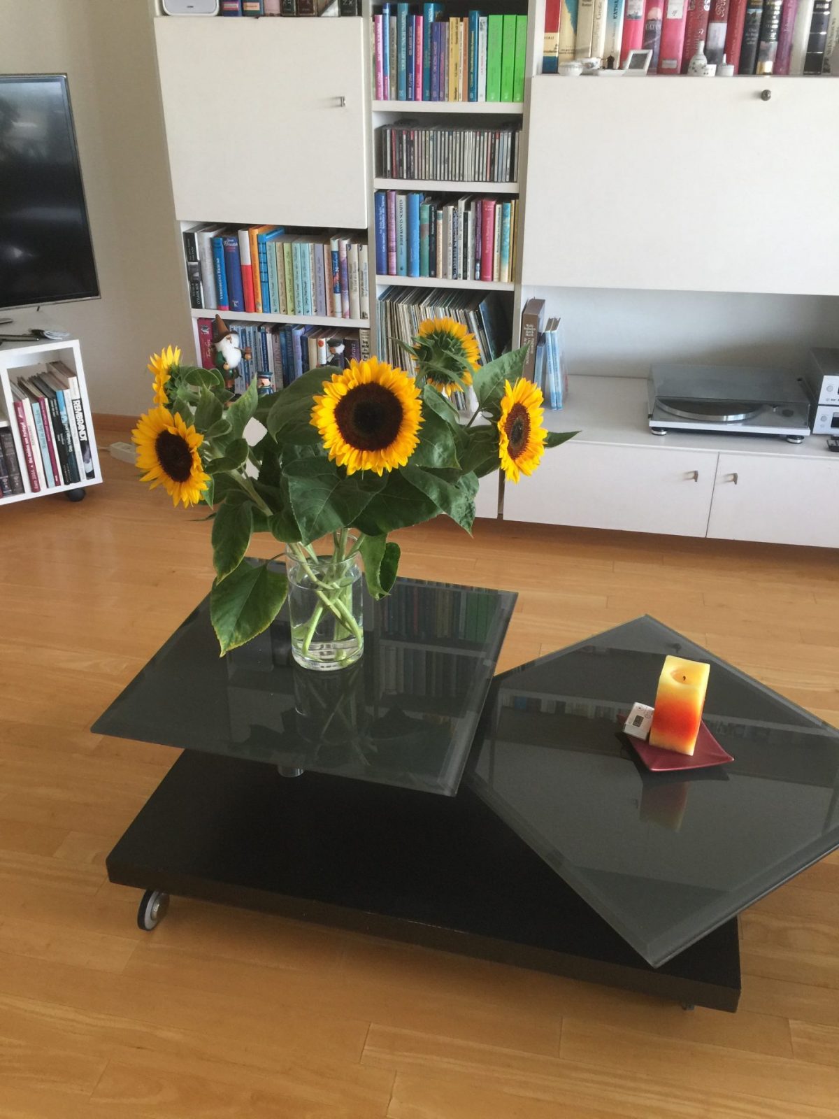 594CB8A0-6D83-4085-80F1-9A565F8CC8F1