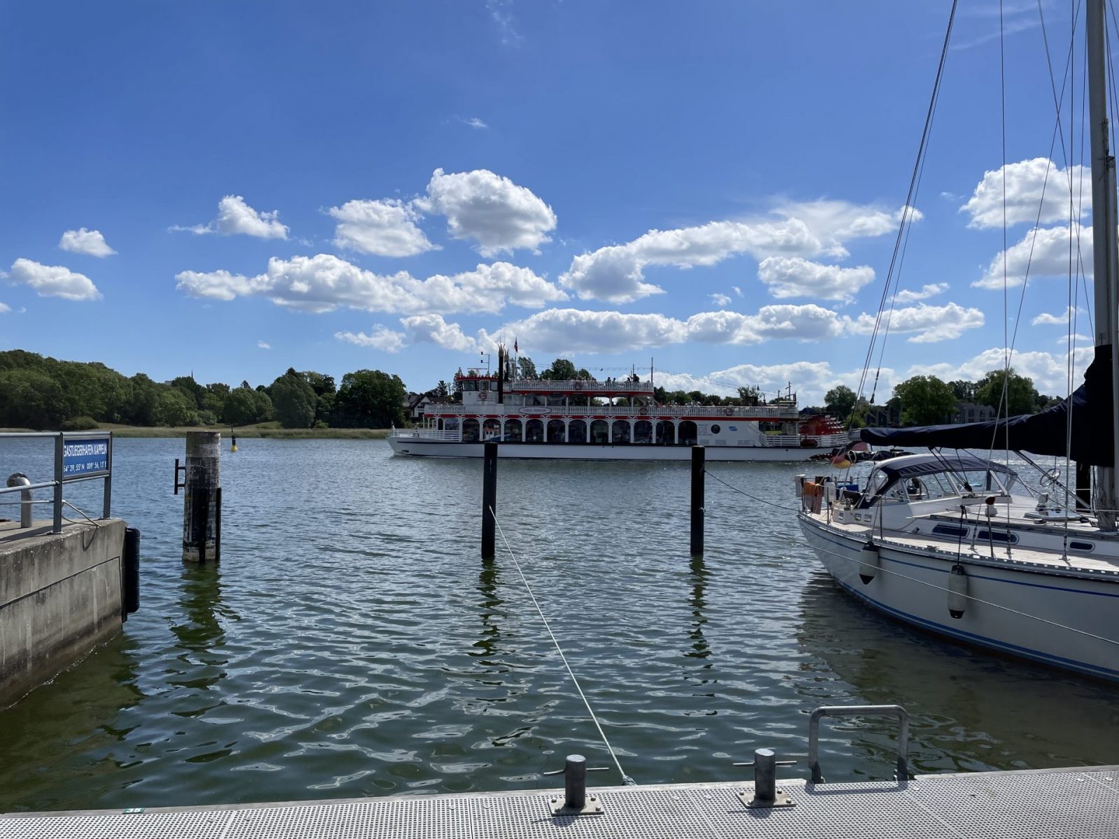 7B4FA6E2-B7A6-4010-8175-C5E9F9837B4F