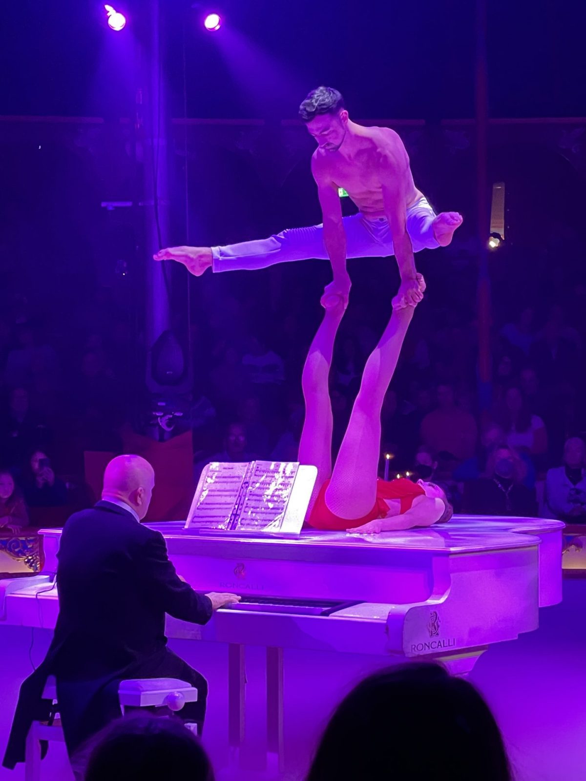 86736163-3646-49CB-ADC1-1E32E3A10932