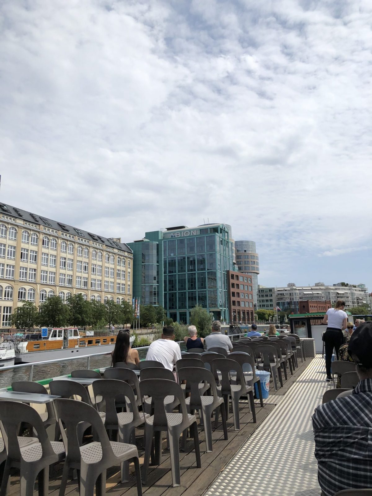 8E72FFD3-FFEE-441A-8DD4-FA784E2EBCA8