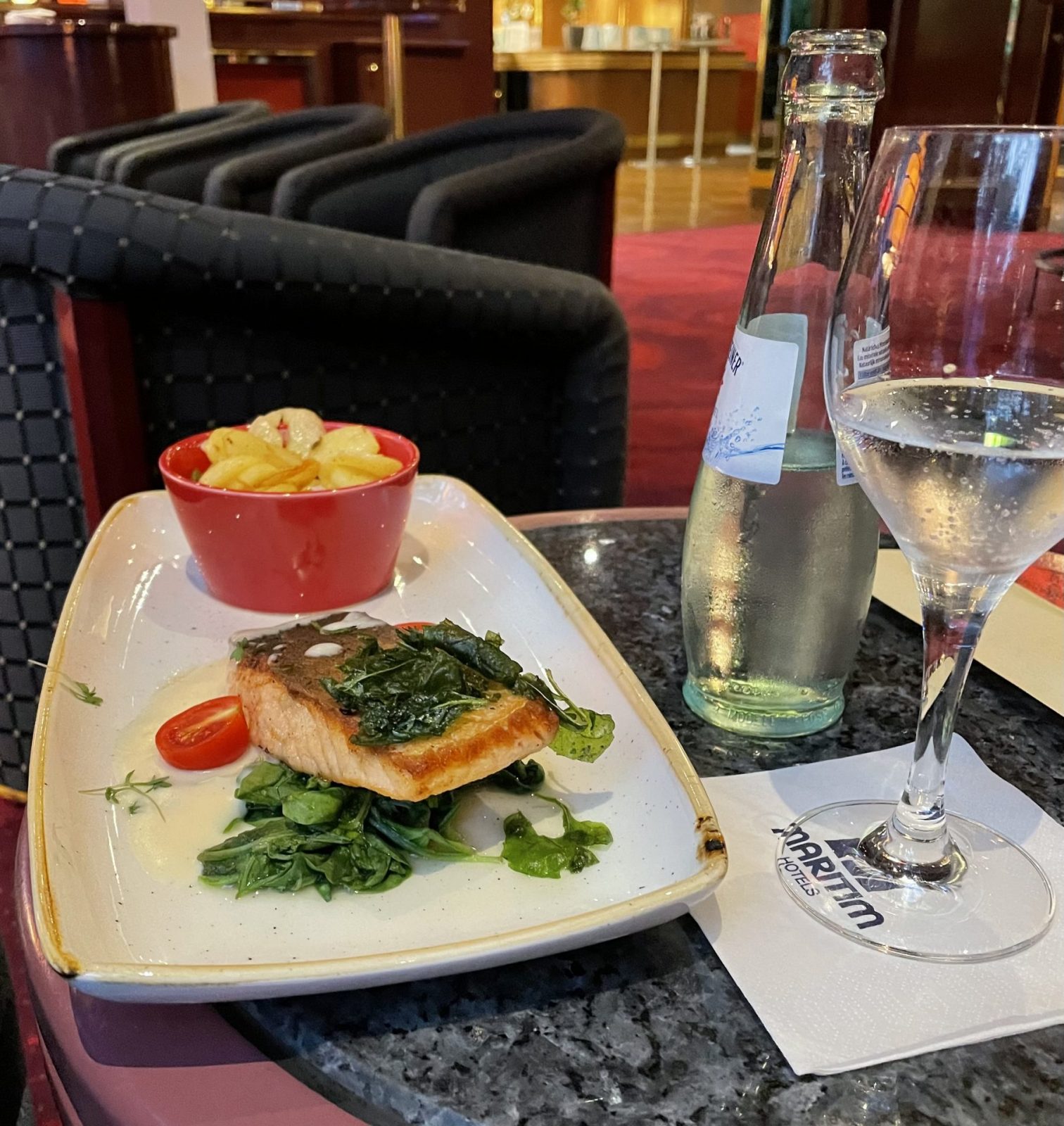 96D60931-9F94-4B38-8E7C-5A28B09151BA