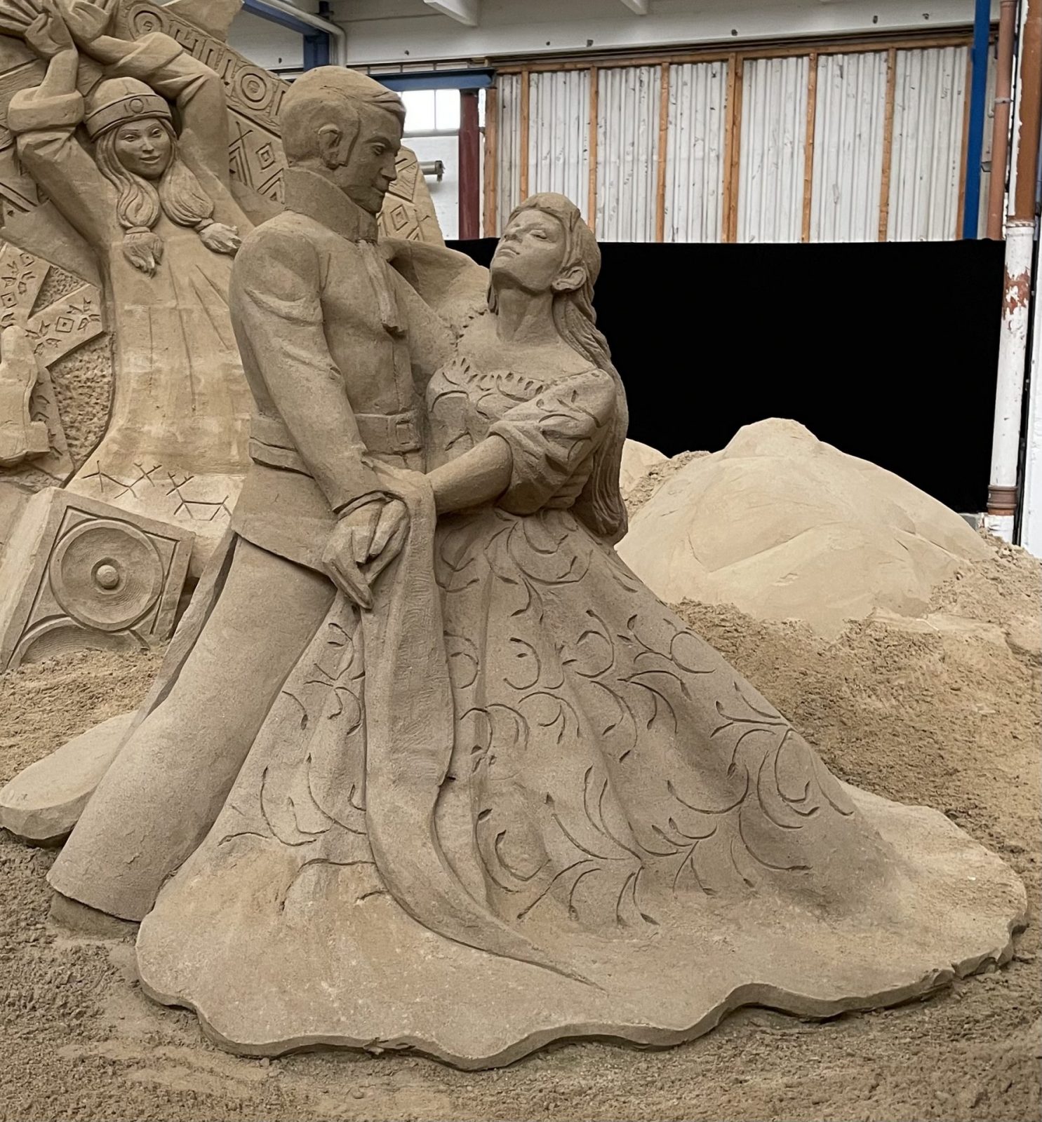 A7A2C8F3-1AA4-4063-BF26-C344724A5331