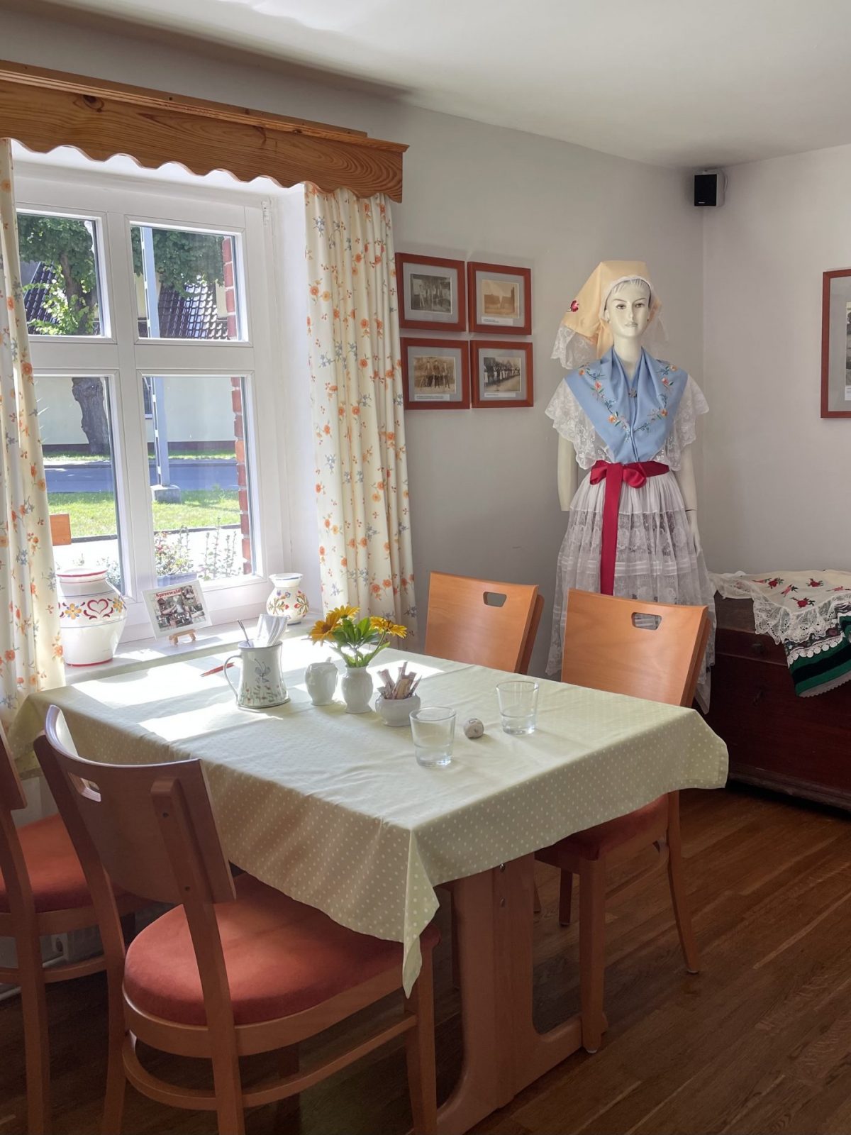 A853EAA4-5851-4258-8AD9-170F1E188017