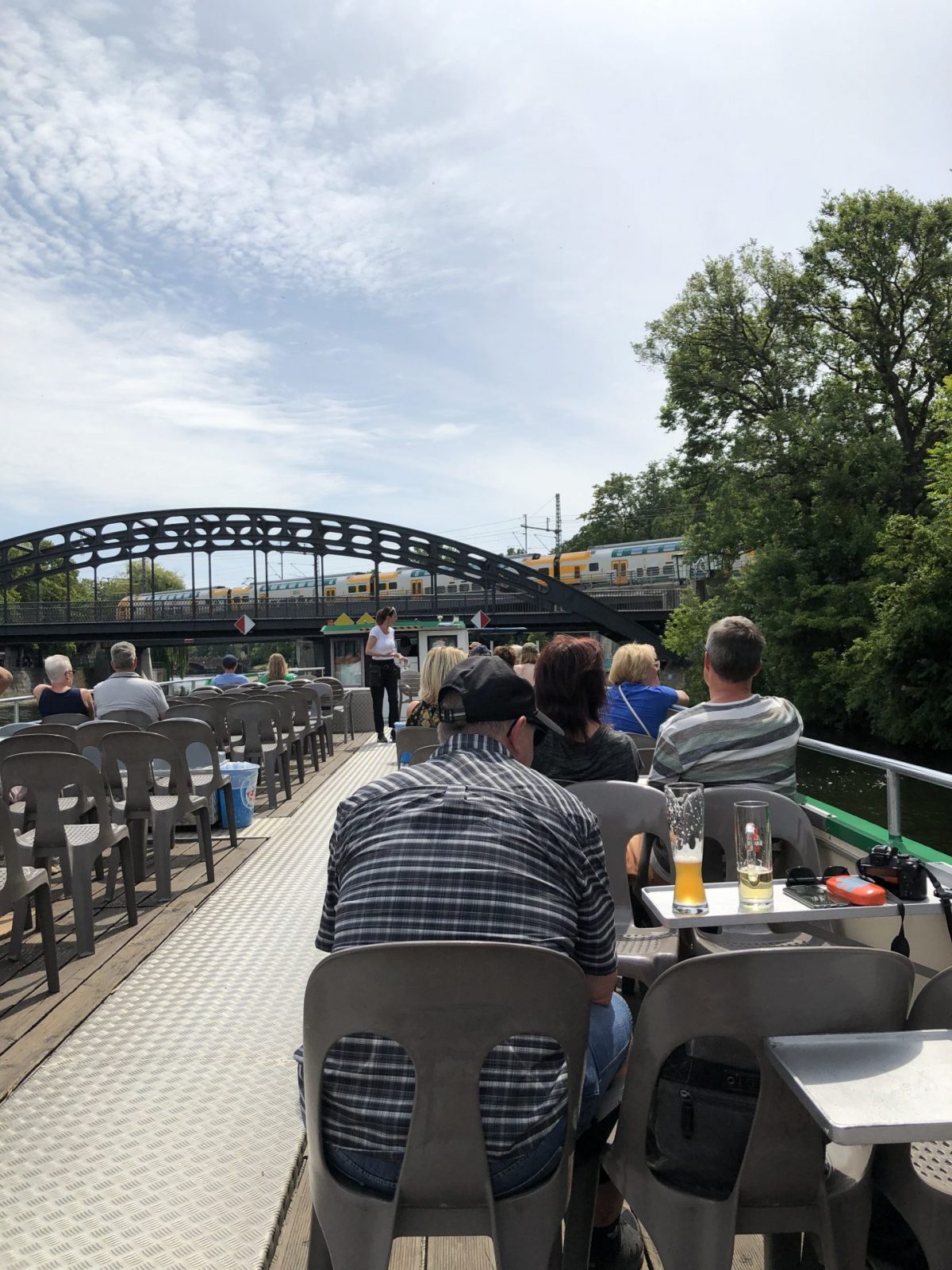 B3CC8F0D-9409-4285-889E-7FDD3B195858