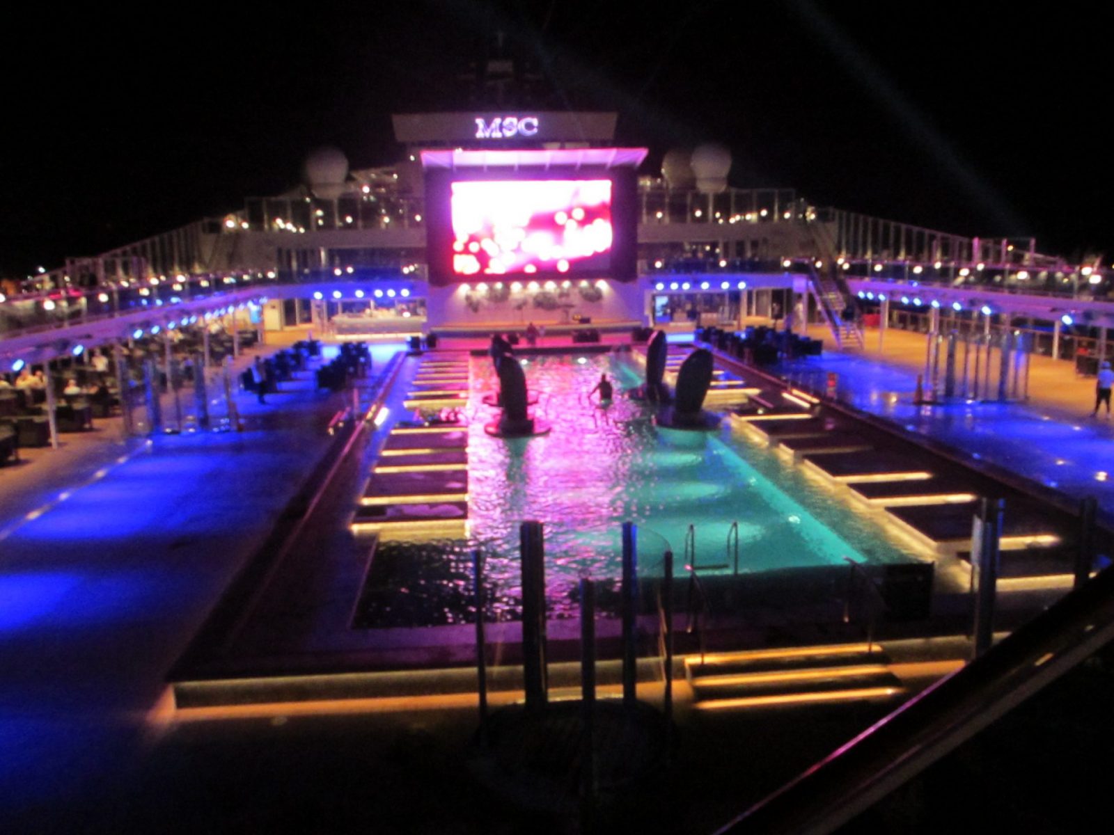 Badelandschaft abends