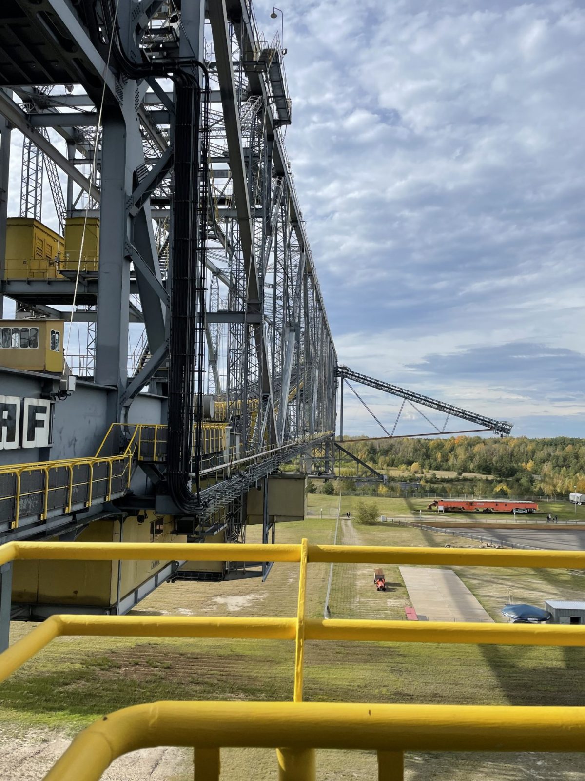 C2E37D61-EE92-43A4-A15D-687F98C65854