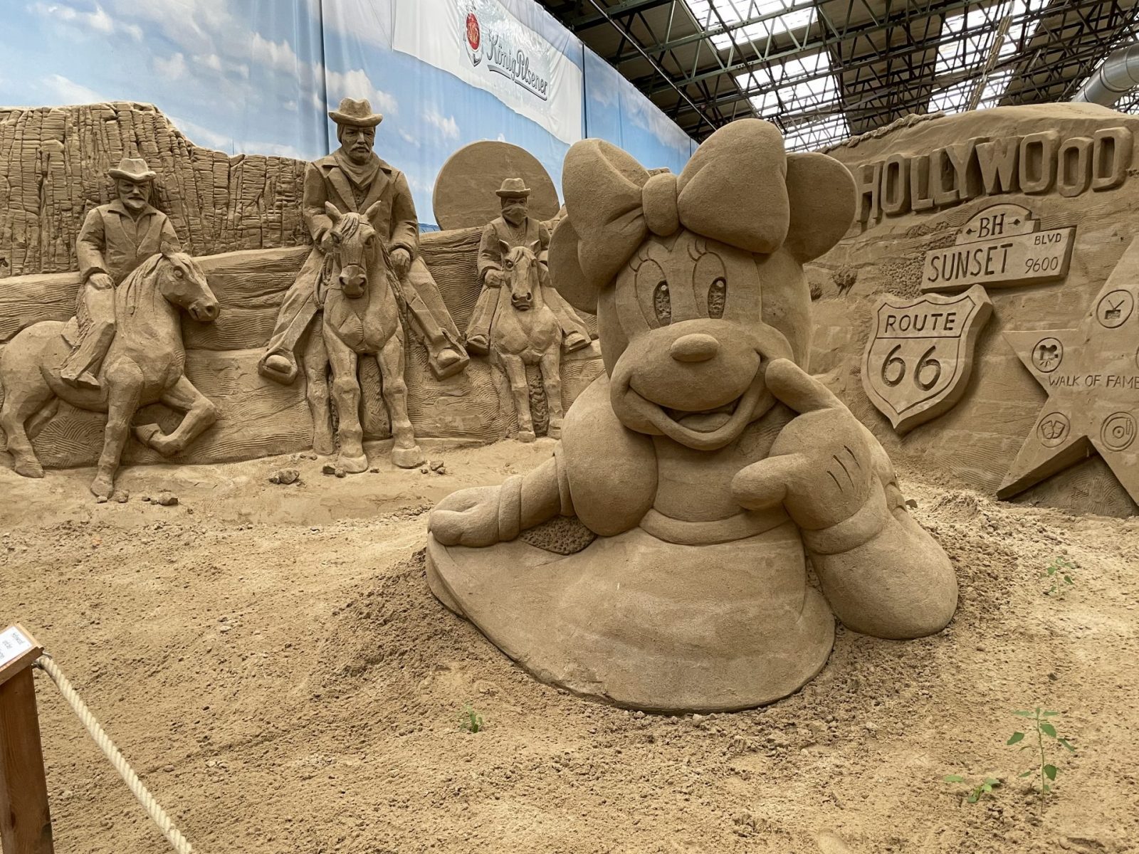 C35F3E2D-53AF-43B2-9C52-D0874D82C1AE