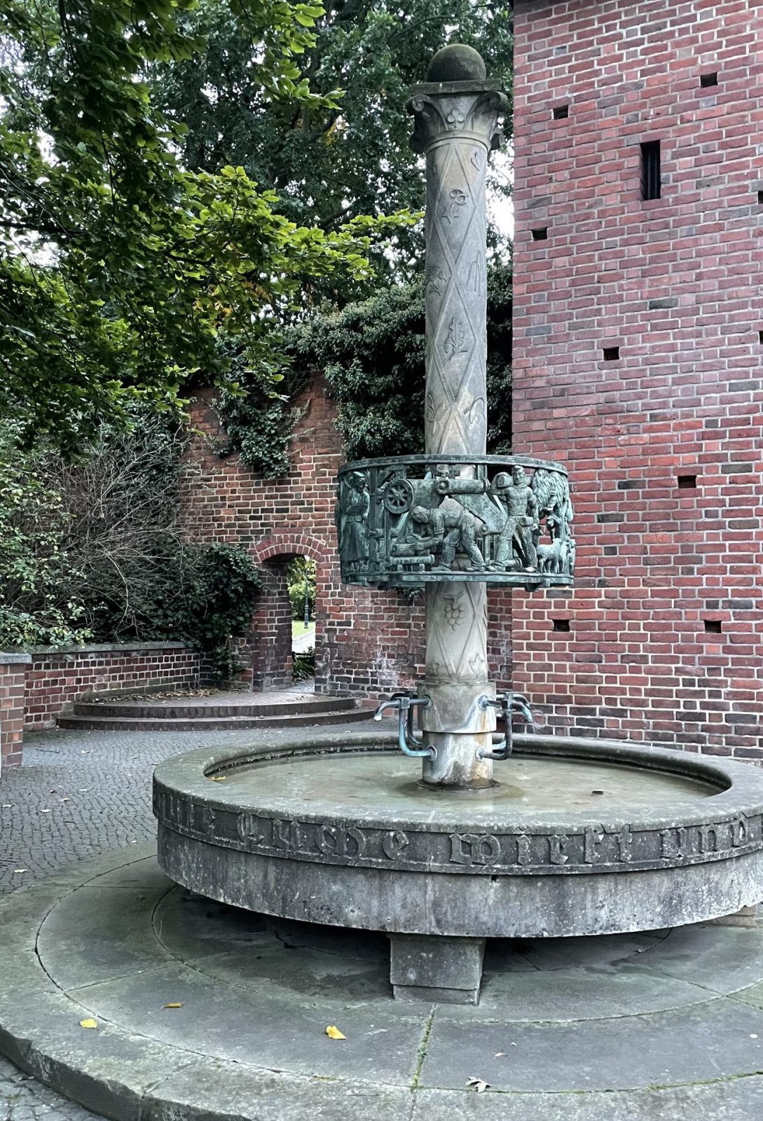 C3ABB8F2-3374-4EDF-B10E-B1D620B40EB7