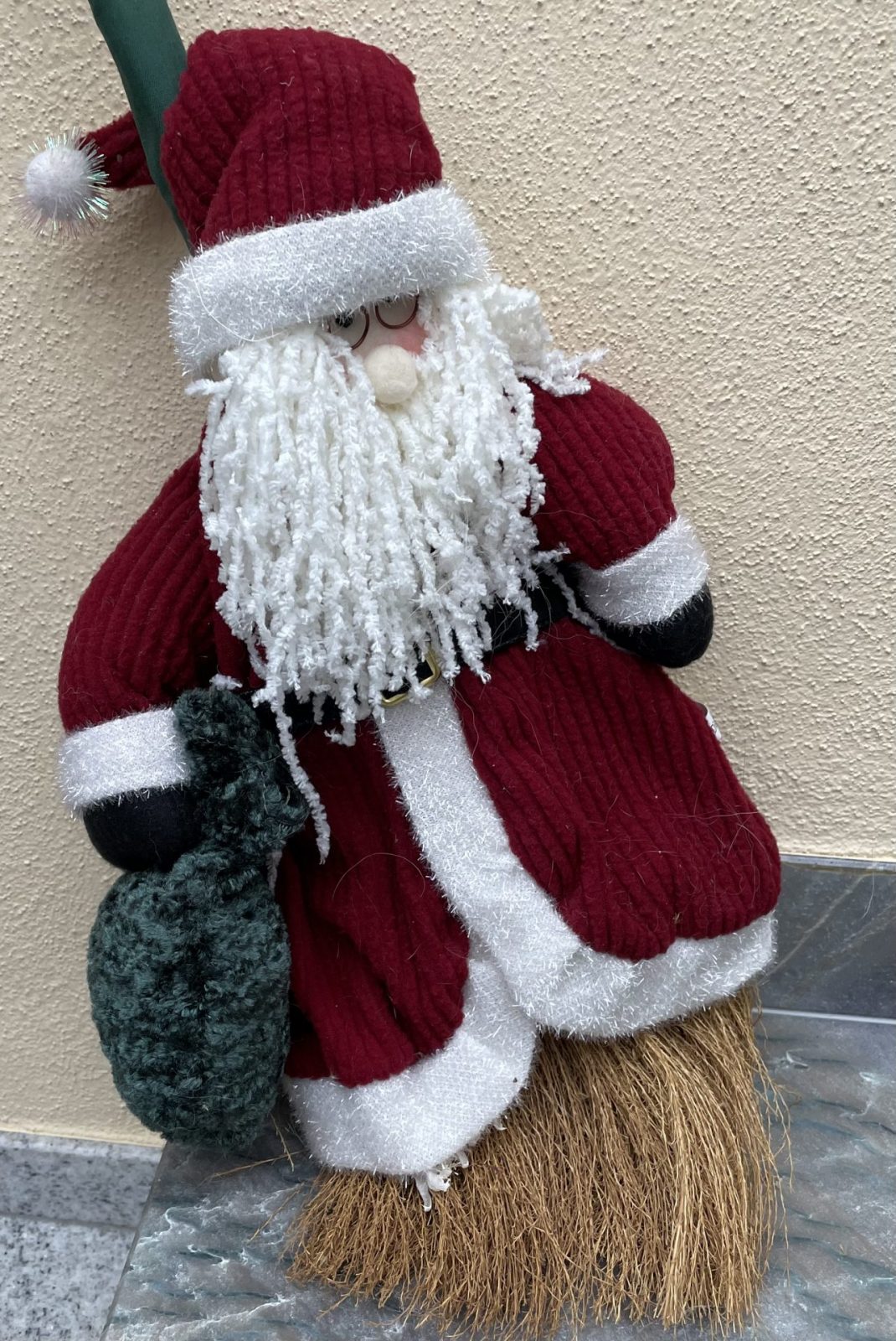 C5479073-5AA9-4C2B-BB05-99A14DC0FFB2