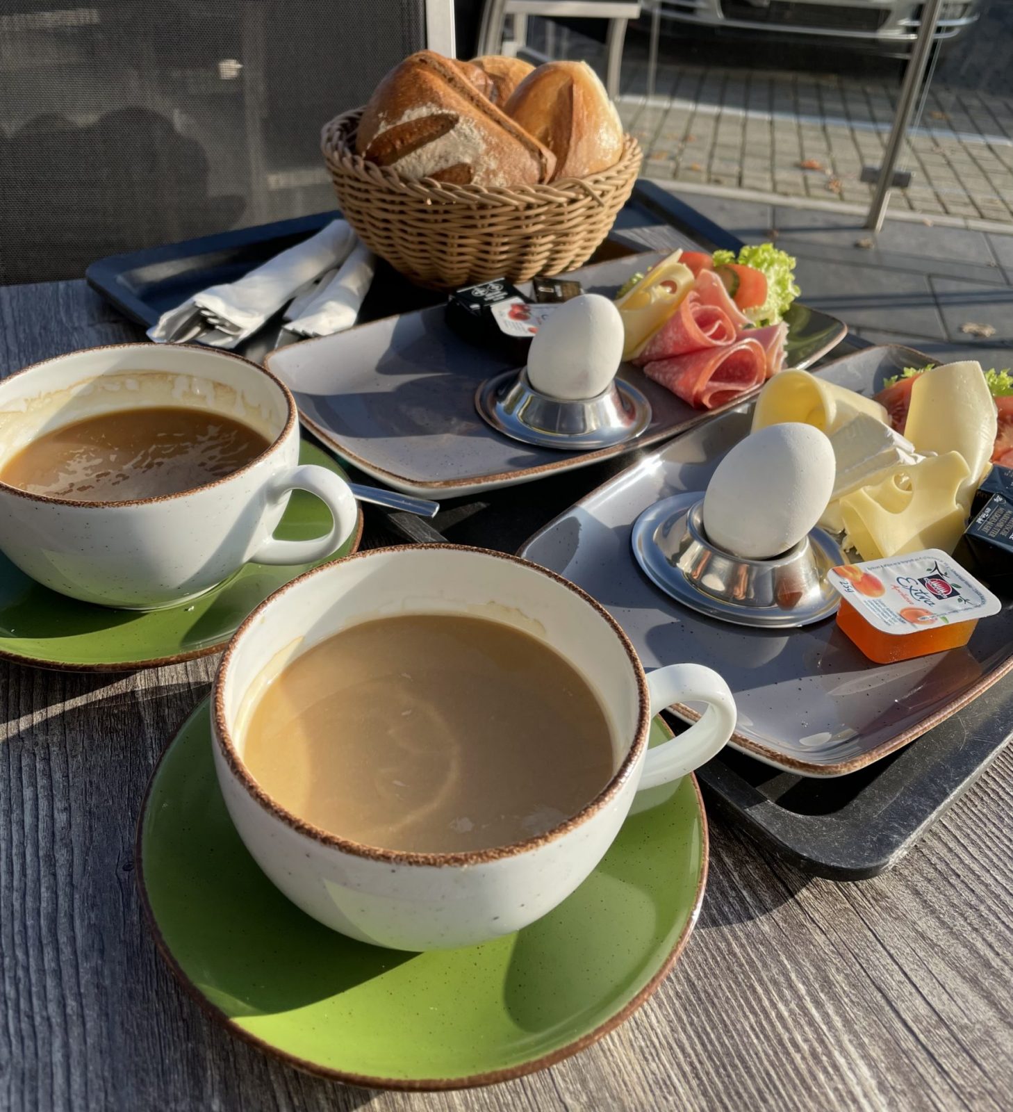 CADEB559-B2C8-45BB-891F-BBE0E6E40C13