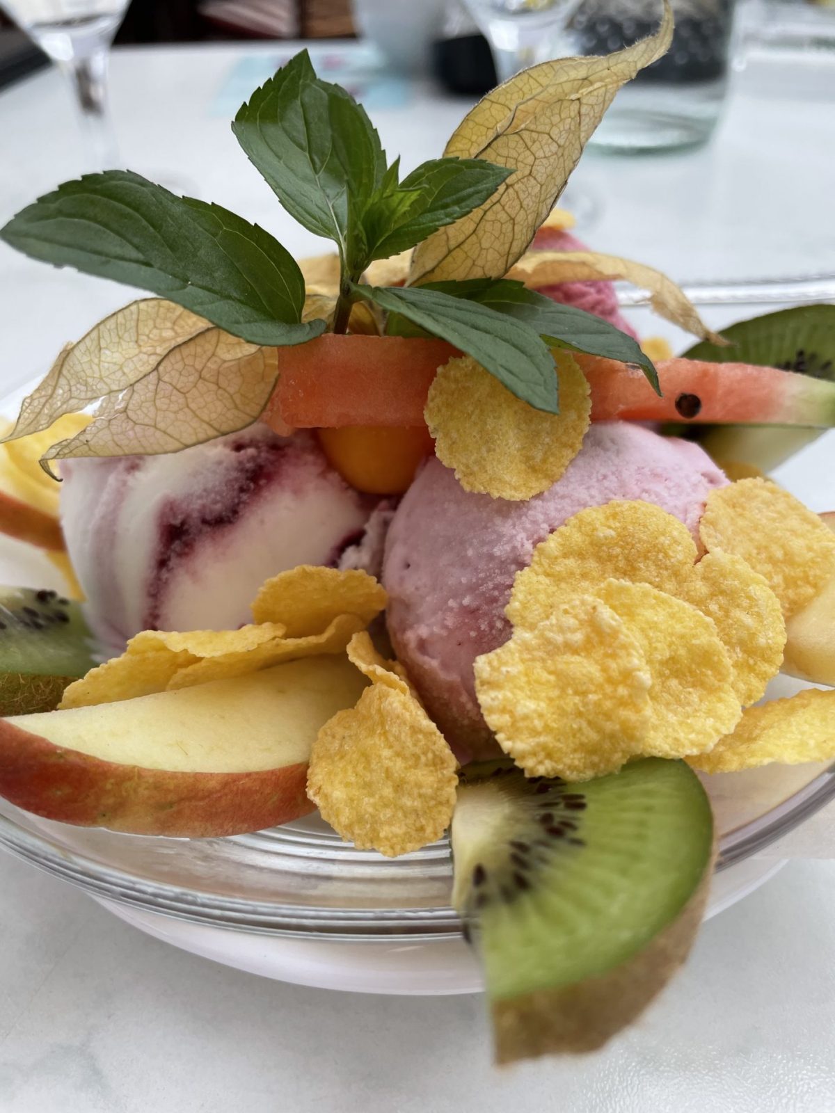 DF20E0B0-E84D-40C1-8B86-01134277B74B