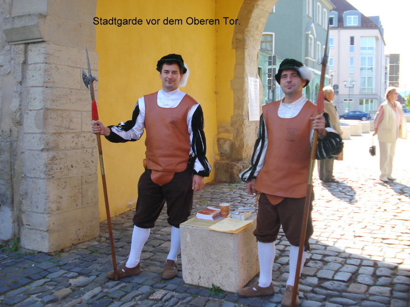 Stadtgarde vor dem Oberen Tor.