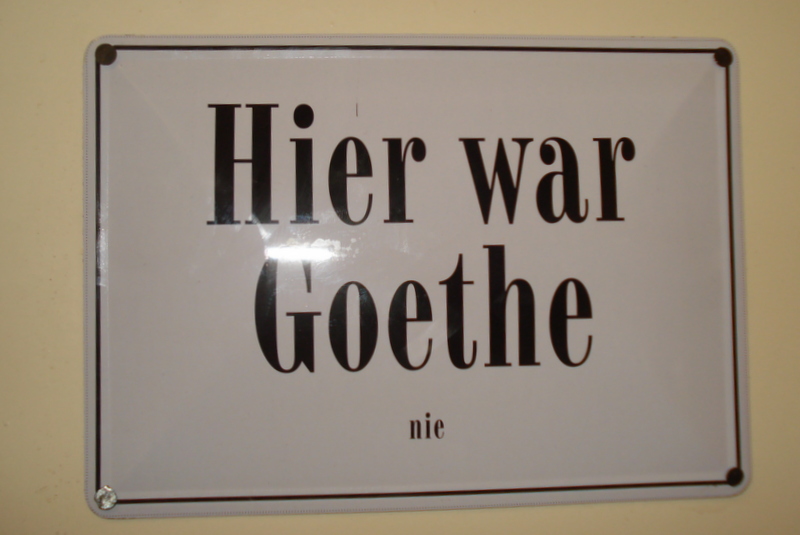 Wichtiger Hinweis im Klo im Cafe´Körting an der Saale in Remschütz.