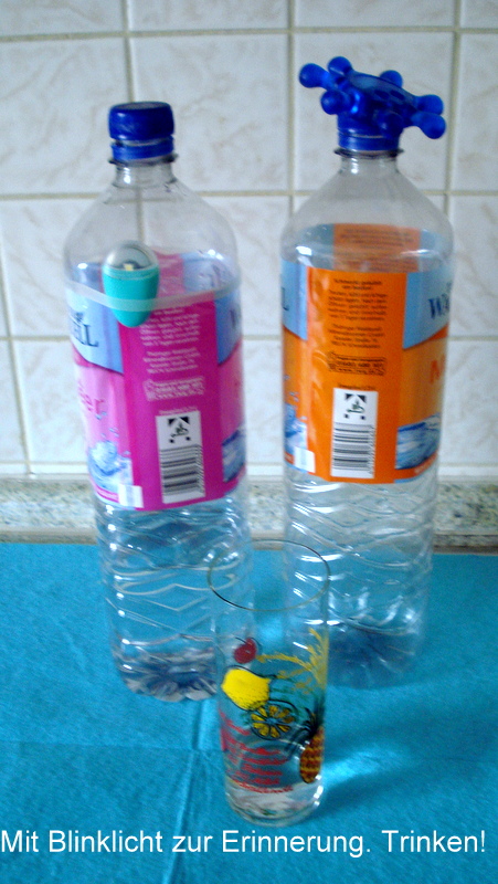 Mit Blinklicht zur Eriinerung. Trinken!