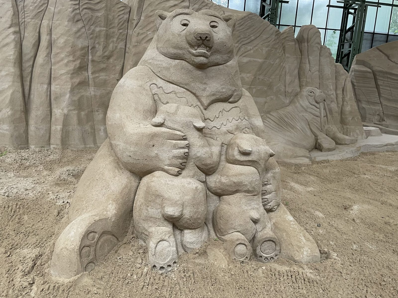 E5BE5F2C-3640-429D-99F9-8617355CF869