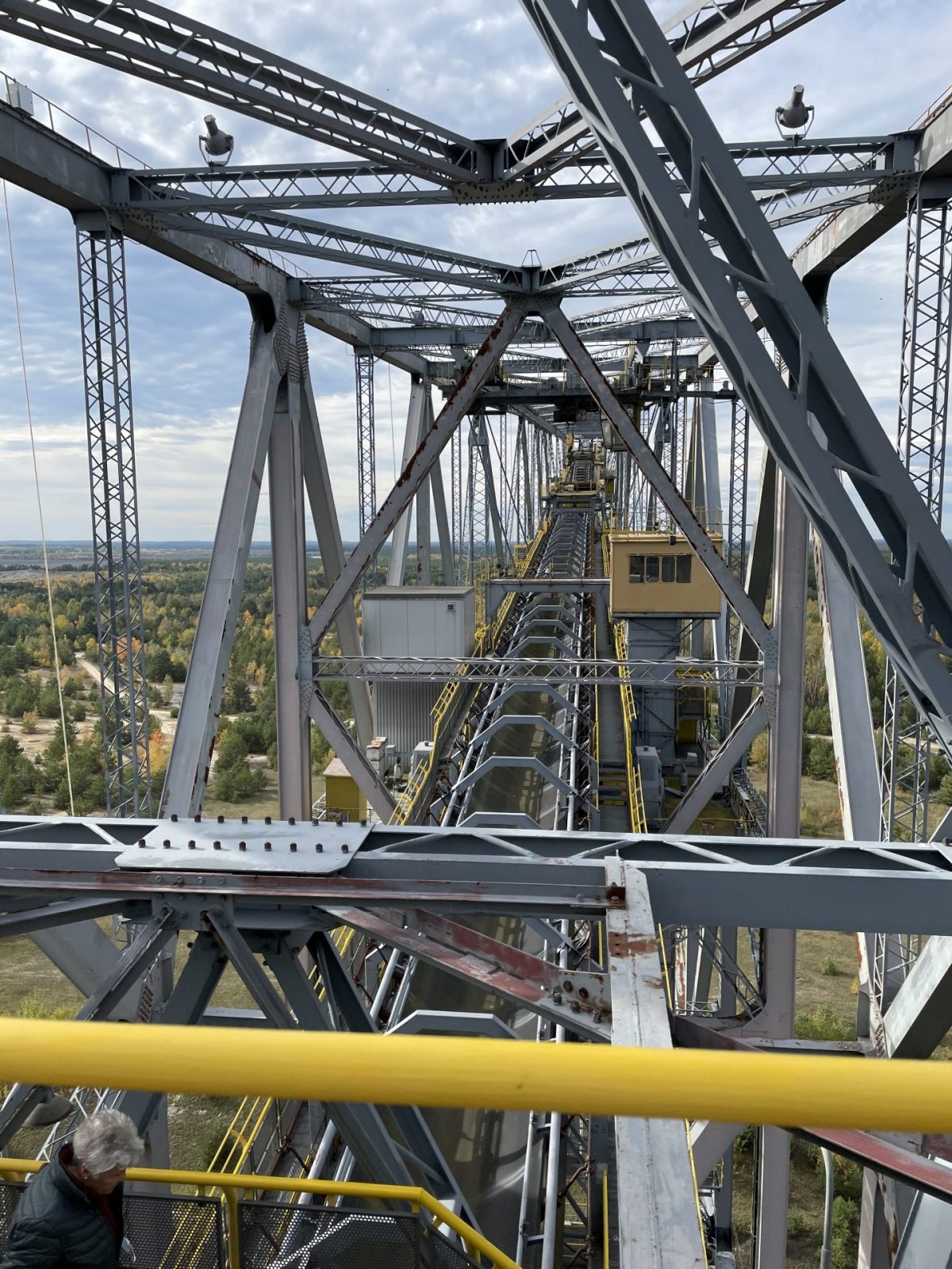 F15B845C-7C8F-467F-9E5A-AB5AEA5C7F4F