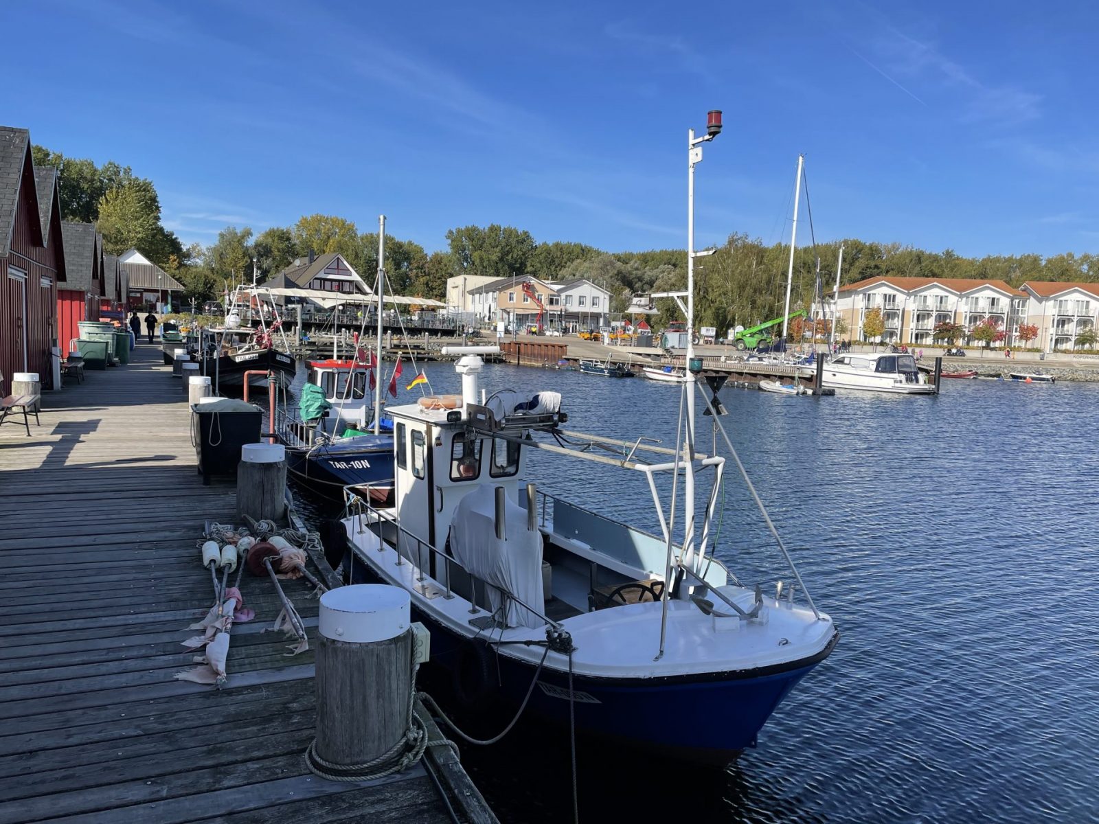 F7EFC6A7-5140-4CF3-A34D-0D041FB7E200