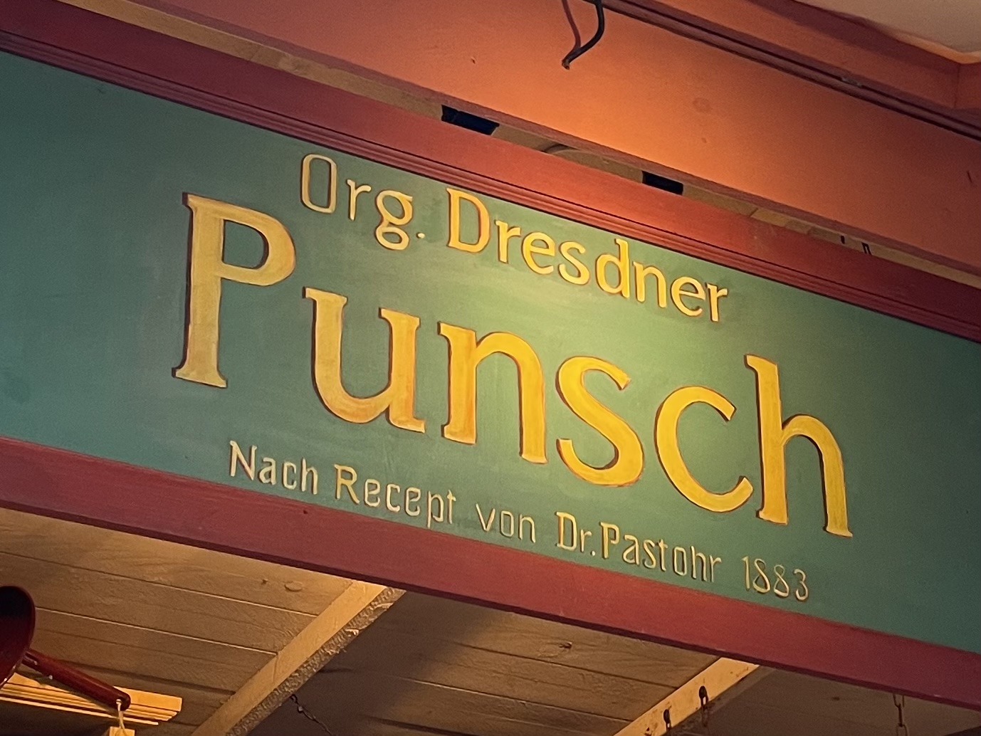 F94F4DD0-5ACB-495D-A201-41DB953BD72A