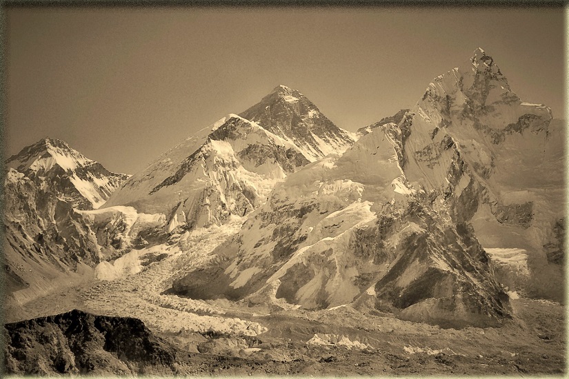 Khumbu Gletscher HDR sepia final (2)