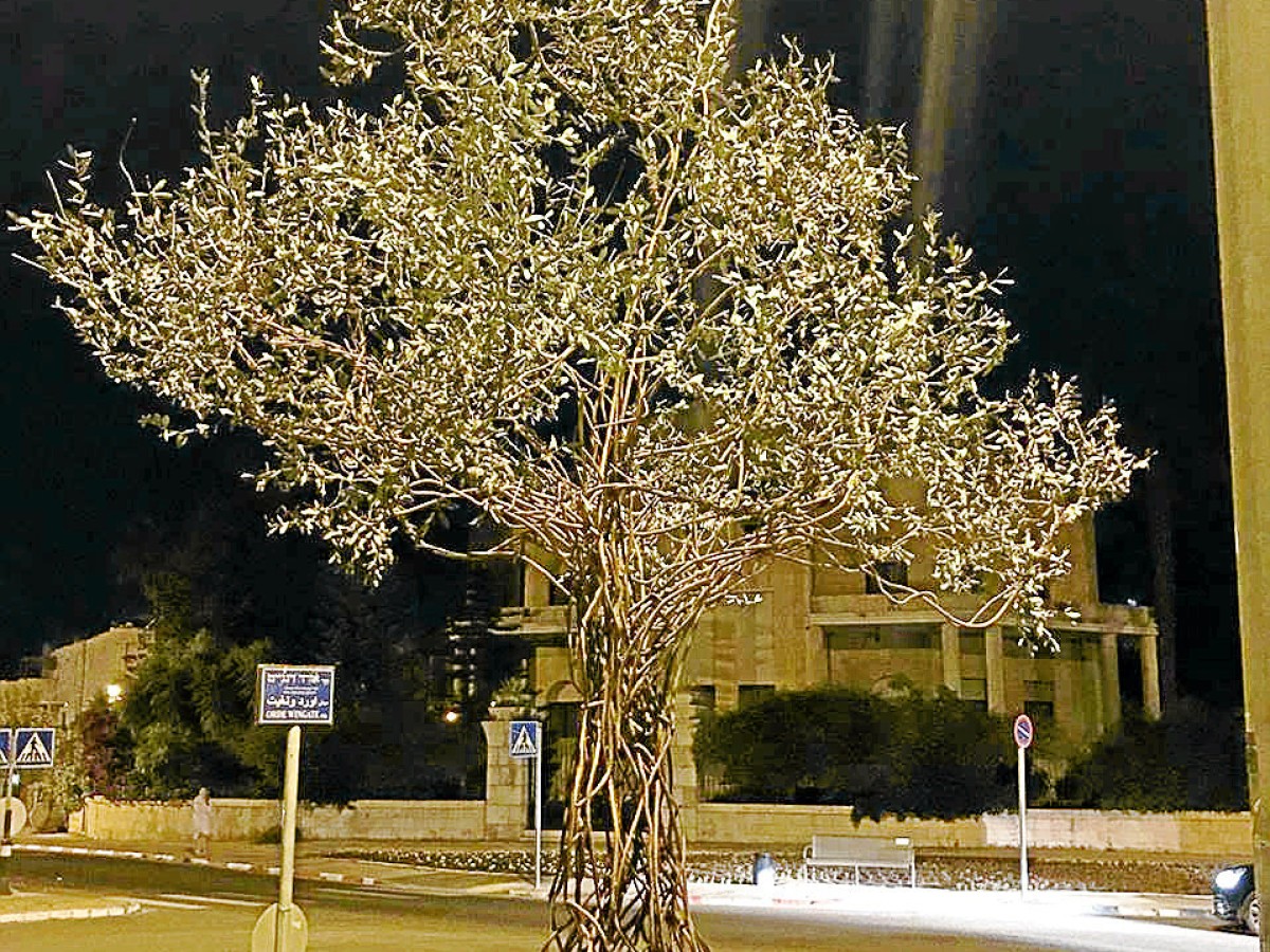 a49b5e0c-e467-11e9-bce0-33ac829fea7f