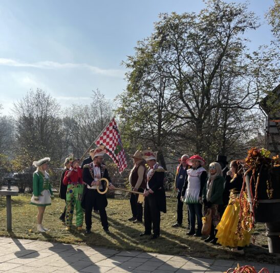 A5F23A3B-D662-4A9A-9EA3-4BA24123BA89