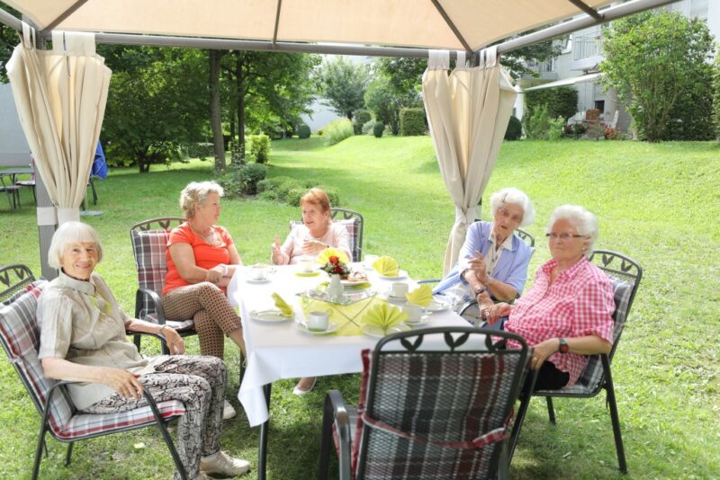 SRF_Garten_AS_08_17_690732_2000-1024x683 (1)