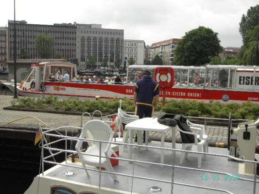 1f3307a4ca2ace7ffff82afac144227 - Kopie