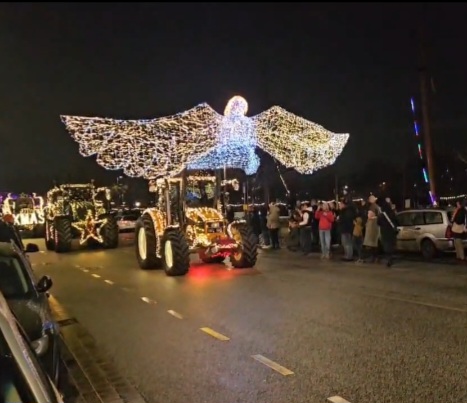 Screenshot_20251206_214921_WhatsApp