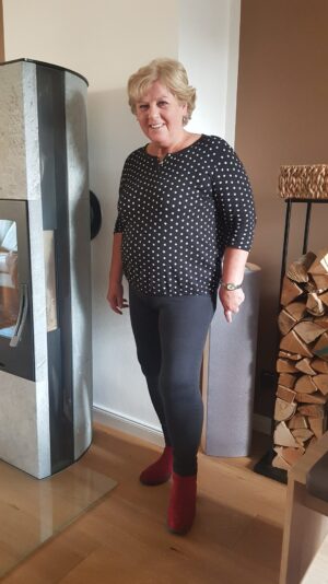 5C220C1F-6A3D-40A9-BAAA-9CAEB21F78A9