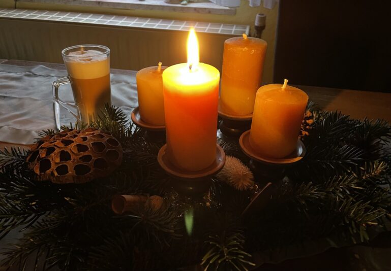 D6681406-E4EF-4159-A2DF-15A0369A2B4C