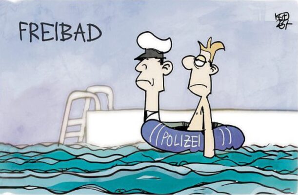 Polizeistreife im Freibad