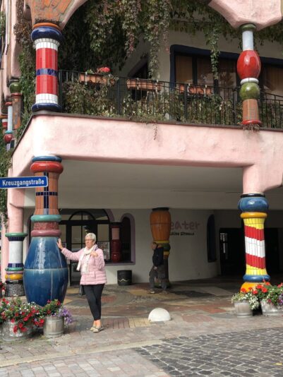 73C28F2D-7A74-4C17-9E19-3574CA7F5EF7