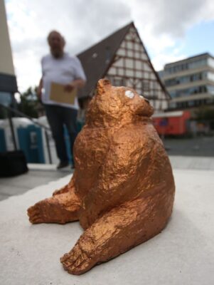 A4CB1DBF-78E2-4ADB-8A54-8115E36A3DA5