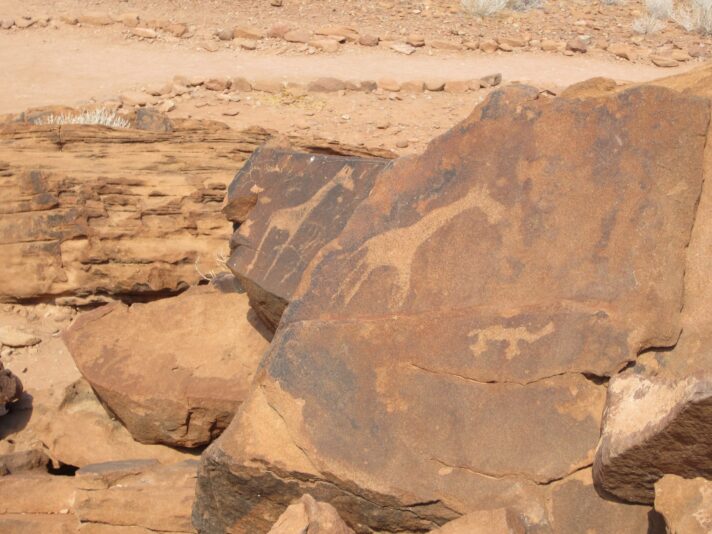 Felsmalerei zu Treppe