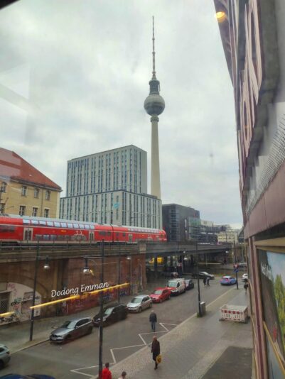 567703723_1322229759687903_6994318339497619475_n