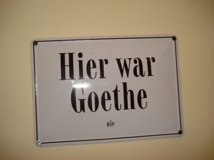 Wichtiger Hinweis im Klo im Cafe´Körting an der Saale in Remschütz.