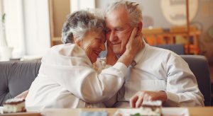 Älteres Paar im Betreuten Wohnen