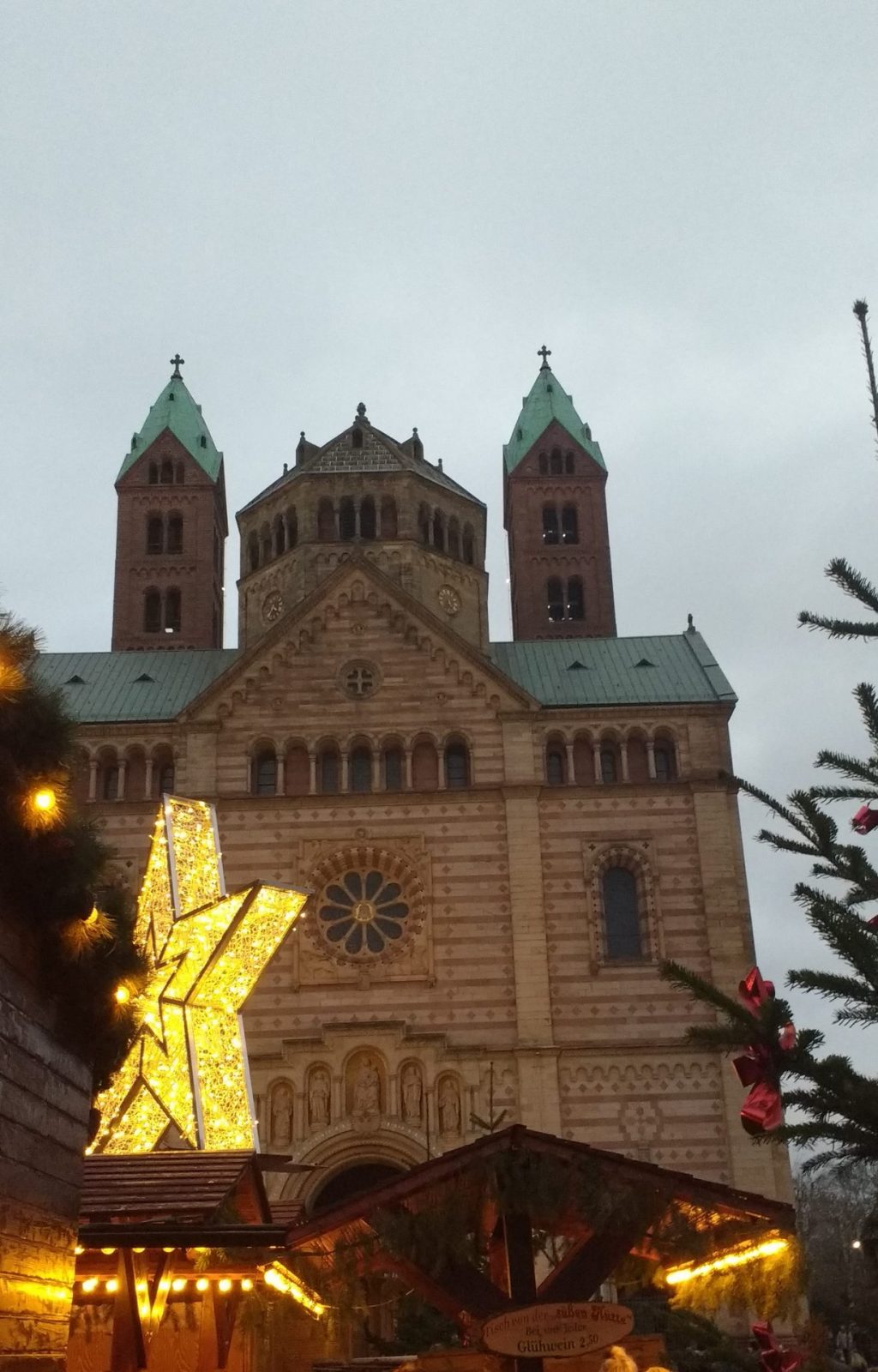 dom und weihnachtsmarkt