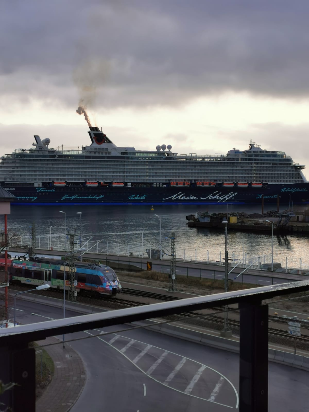 f48864ec-9cef-4519-9f28-1c6e2ff7b079