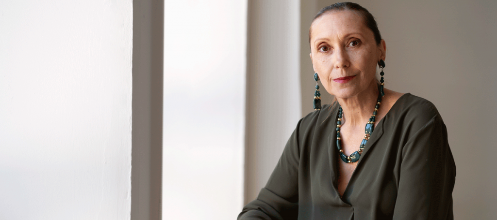 Einsame ältere Frau