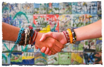 frieden-hände-helfen-alles-gute