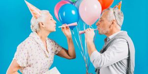 Senioren auf Geburtstagsfeier