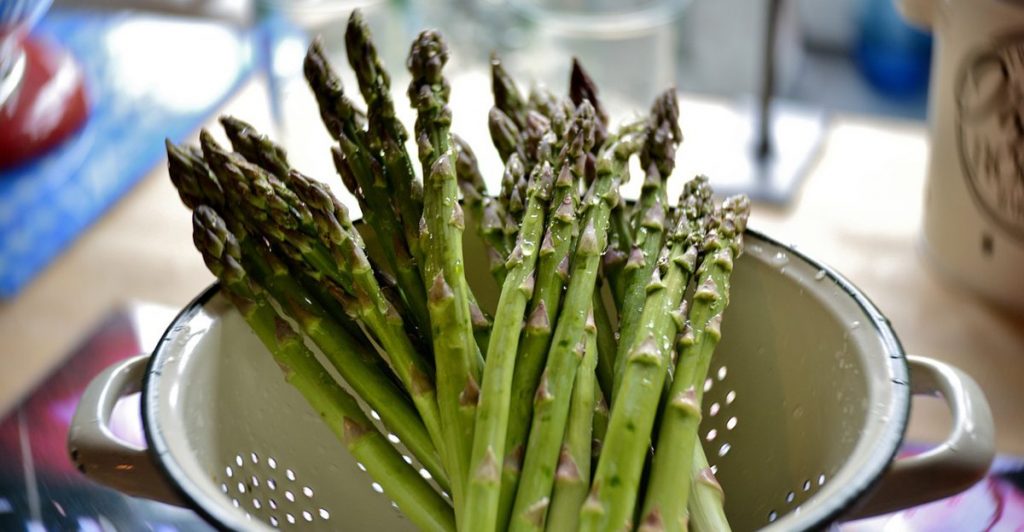Grüner Spargel