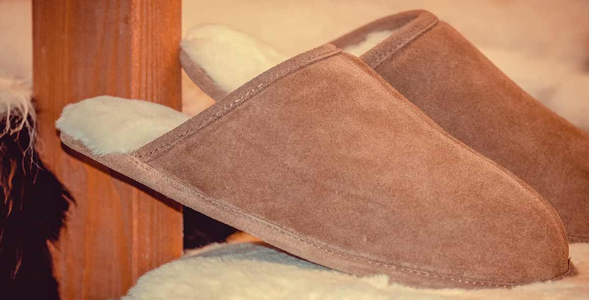 Hausschuhe für Senioren Tipps, Infos und Modelle