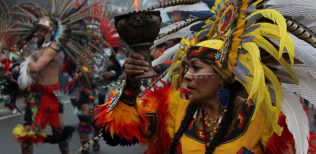 Indianer bei ritueller Feier