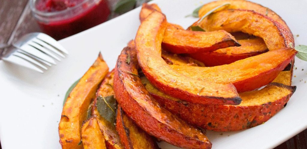 Kürbis Spalten aus dem Ofen